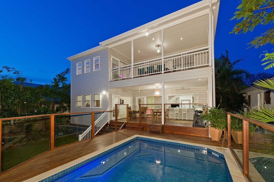 gorgeous 2 storey house with a swimming pool
